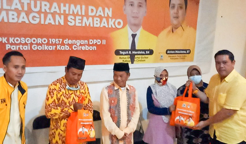 Kosgoro 1957 Bagikan Ribuan Sembako