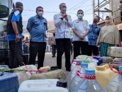 Pemkot Cirebon dan PPI Gelar Operasi Pasar Minyak Goreng