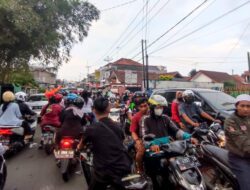 H+1 lebaran, Pusat Kota Kuningan Dikepung Kemacetan