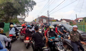 H+1 lebaran, Pusat Kota Kuningan Dikepung Kemacetan