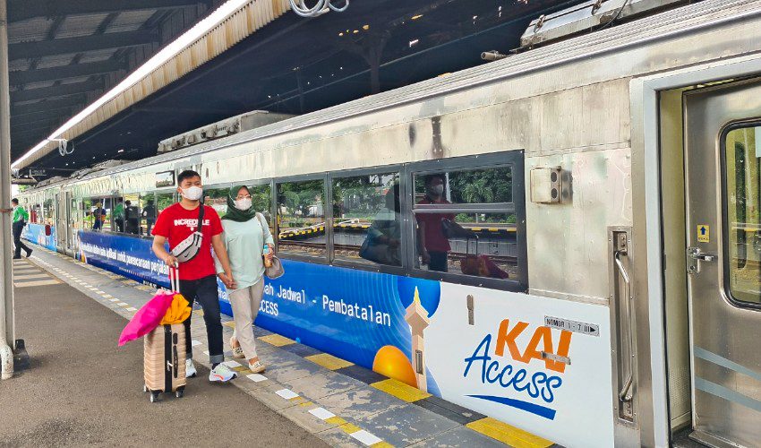 Hadapi Arus Balik, KAI Cirebon Operasikan Kereta Tambahan