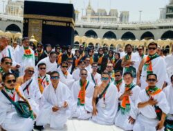 JNE Berangkatkan 140 Karyawan ke Tanah Suci