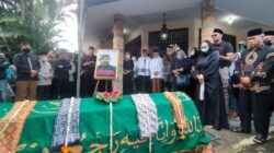 Mantan Bupati Kuningan Aang Hamid Suganda Tutup Usia