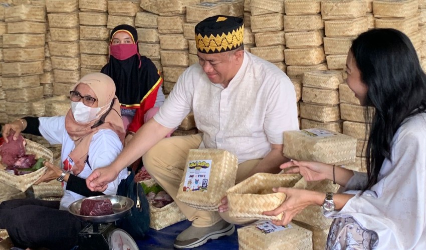JNE Bagikan 4.000 Daging Kurban dan Adakan Promo Iduladha