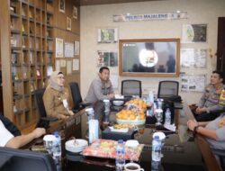 Kapolda Jabar Tinjau Vaksinasi Massal di Majalengka