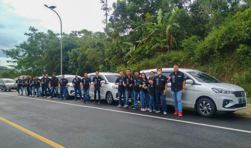 Media Test Drive All New Ertiga Hybrid Jelajahi Cirebon-Kuningan