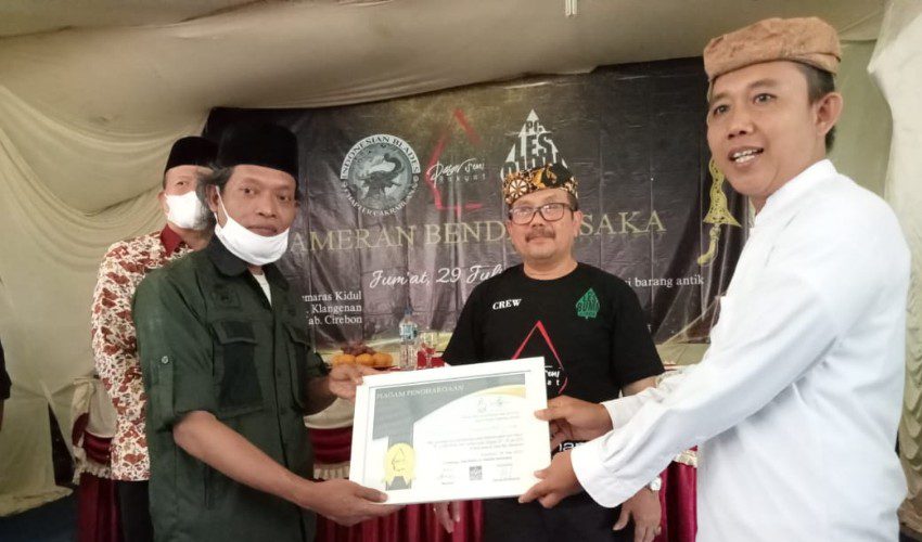Pasar Seni Rakyat PC Lesbumi Cirebon Ajang Silaturahmi Para Seniman