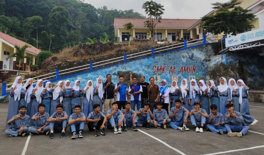 RTIK Majalengka Roadshow Makin Cakap Digital ke Sekolah
