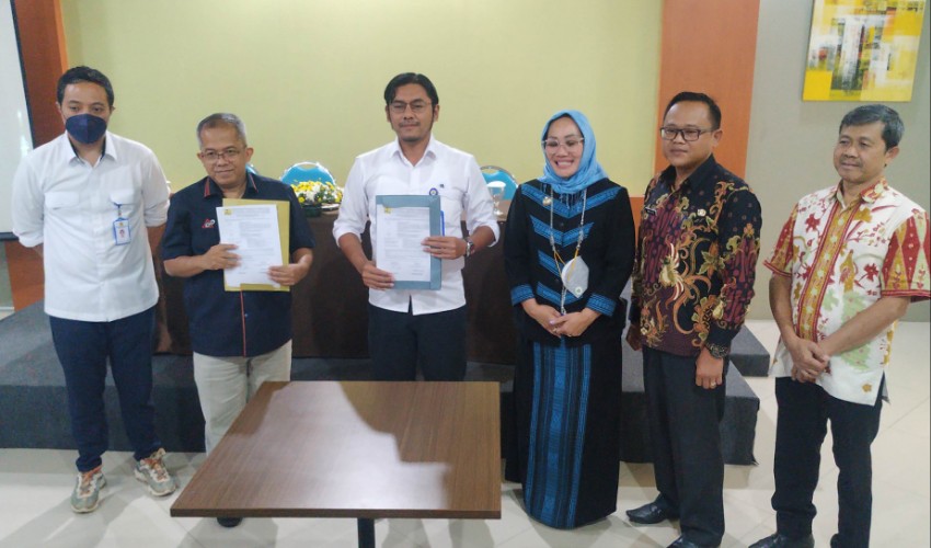 Pemkot Cirebon dan Kemen PUPR Serah Terima Hasil Program Kotaku