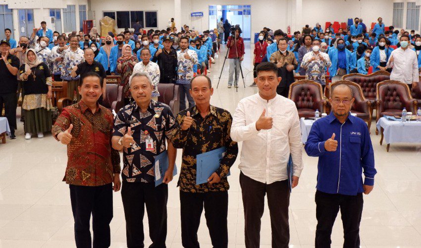 UGJ Cirebon Lepas 1.386 Mahasiswa KKN