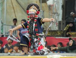 Warga Sambut Suka Cita Pasar Seni Rakyat Jamblang