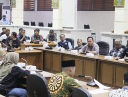 Komisi I DPRD Serap Aspirasi Forum LPM dan Paguyuban RW Kota Cirebon