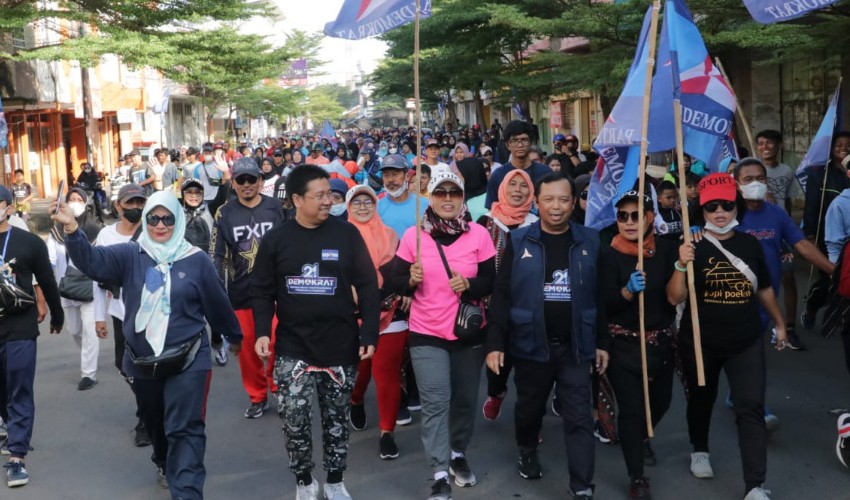 Jalan sehat Partai Demokrat Kota Cirebon