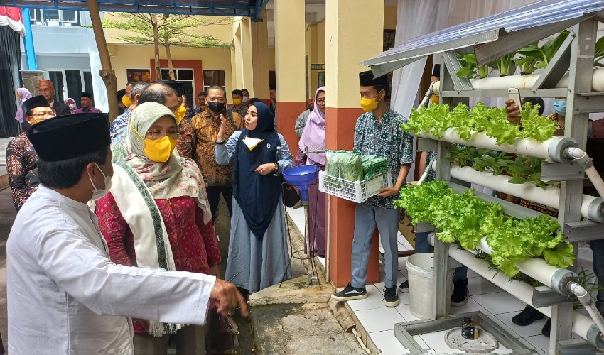 Kemenperin Gelar Santripreneur di Ponpes Asromo Majalengka