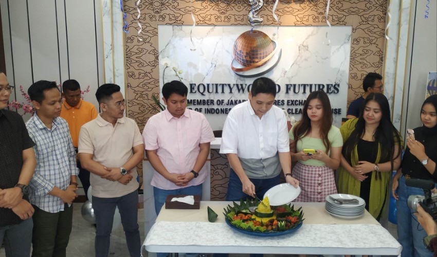 EWF Cirebon Rayakan Ultah ke-2