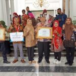 Cadangpinggan dan Bondan Indramayu Raih Penghargaan Desa Sadar Hukum 2022