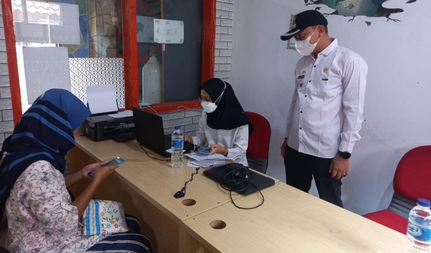 Desa Digital Pertama di Indramayu, Cangkingan Beri Kemudahan Pelayanan Mandiri