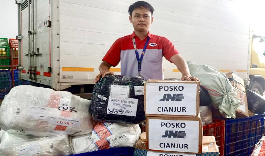 JNE Bebaskan Biaya Pengiriman Bantuan Bencana Gempa Cianjur