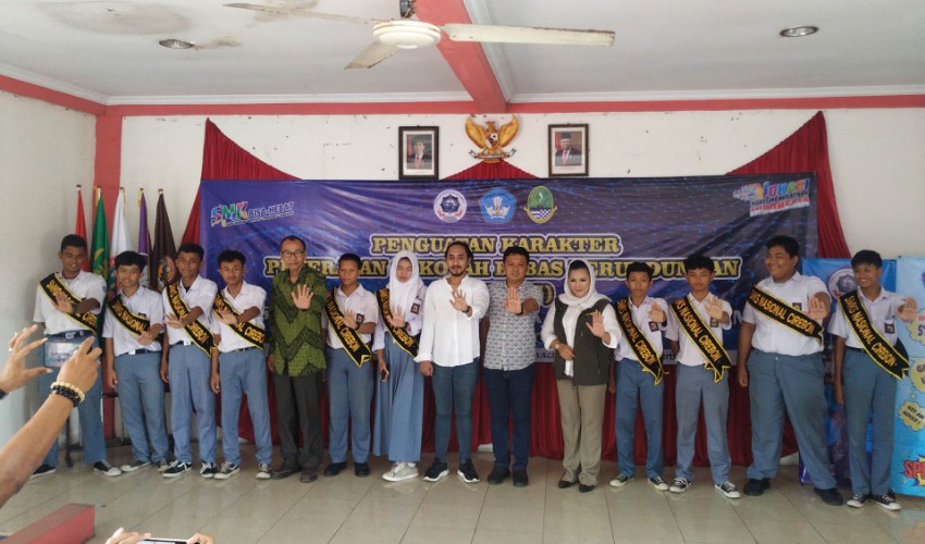 Polres Cirebon Kota bersama KPAID Kampanyekan Antiperundungan di Sekolah