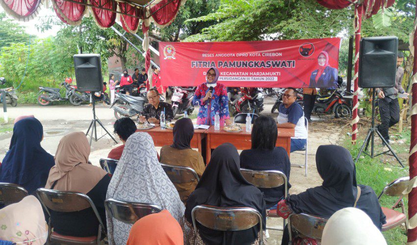 Reses Fitria Pamungkaswati, Warga Minta Perbaikan Jalan