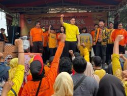 Ribuan Warga Kabupaten Cirebon Ikuti Senam HUT ke-65 Kosgoro 1957