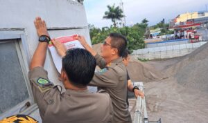 Tim Penegakan Perda Segel Tiga Batching Plant Ilegal di Pantura
