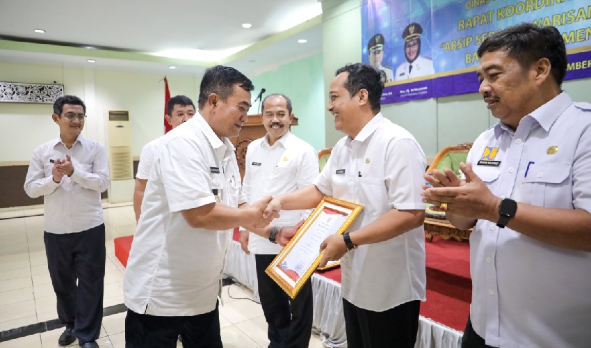 Wali Kota Cirebon Dorong Tata Kelola Arsip yang Profesional