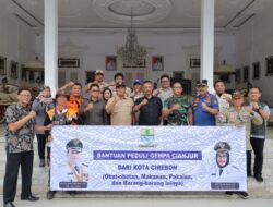 Wali Kota Cirebon Serahkan Langsung Bantuan untuk Korban Gempa Cianjur
