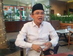 Maman Imanulhaq: Sebagai Gubernur, Kang Emil Jangan Terlalu Kuning