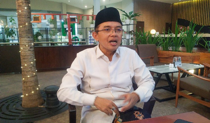 Maman Imanulhaq Sebagai Gubernur, Kang Emil Jangan Terlalu Kuning