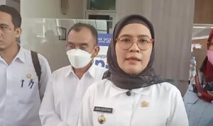 Nina Agustina Kecam Debitur Nakal BPR KR