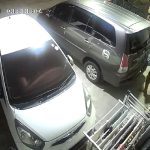 Pencuri Terekam Kamera CCTV Saat Beraksi di Mund