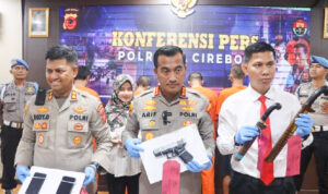 Polresta Cirebon Tangkap Komplotan Perampok Minimarket