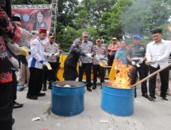 Polres Ciko Musnahkan Barang Bukti Hasil Operasi Penyakit Masyarakat Lodaya 2023