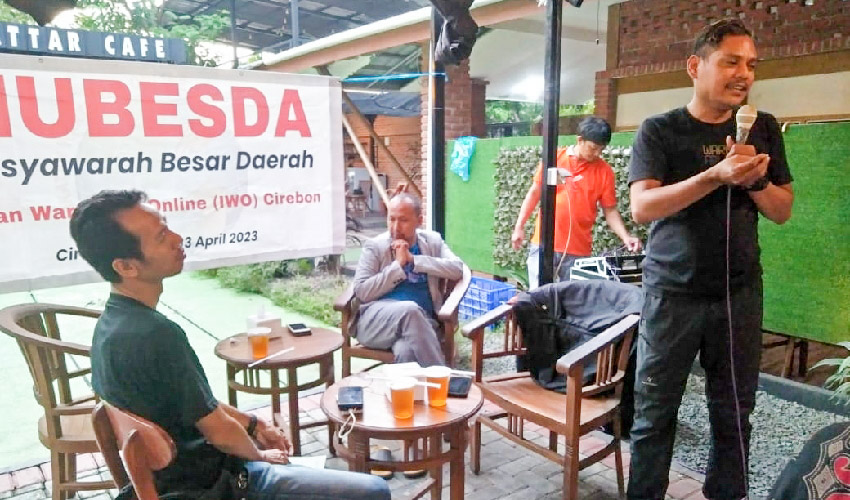 Muslimin Kembali Pimpin IWO Cirebon