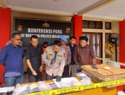 Polisi Tangkap Sindikat Pencuri Komputer Sekolah