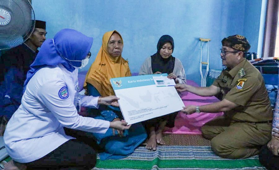 Bupati Cirebon Ingatkan Masyarakat Pentingnya Terdaftar Program Jaminan Sosial