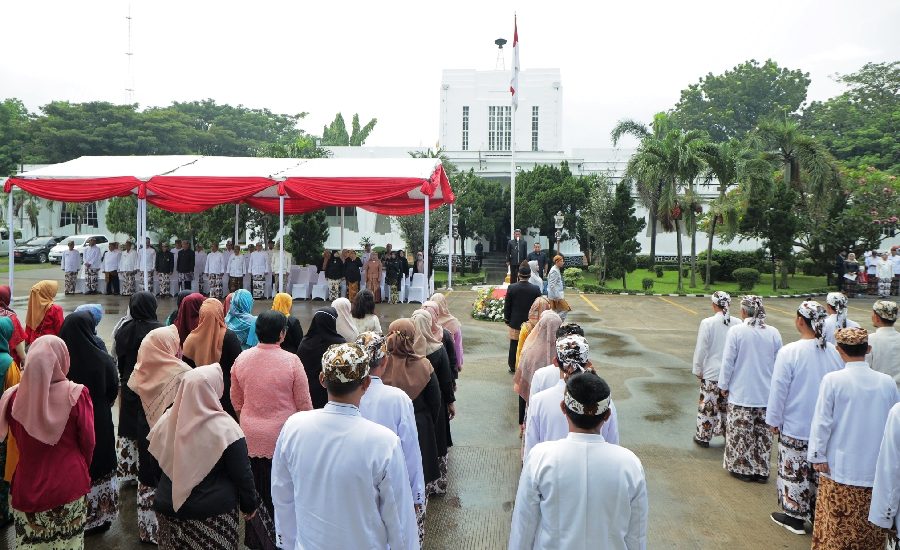 Peringati Hardiknas Wali Kota Pendidikan Harus Hidup di Setiap Rumah