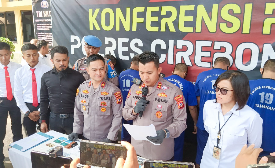 Satreskrim Polres Cirebon Kota Bekuk Sindikat Penipu Lintas Provinsi