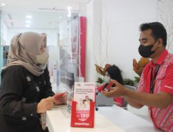 Smartfren Luncurkan Kartu Perdana Umrah dan Haji