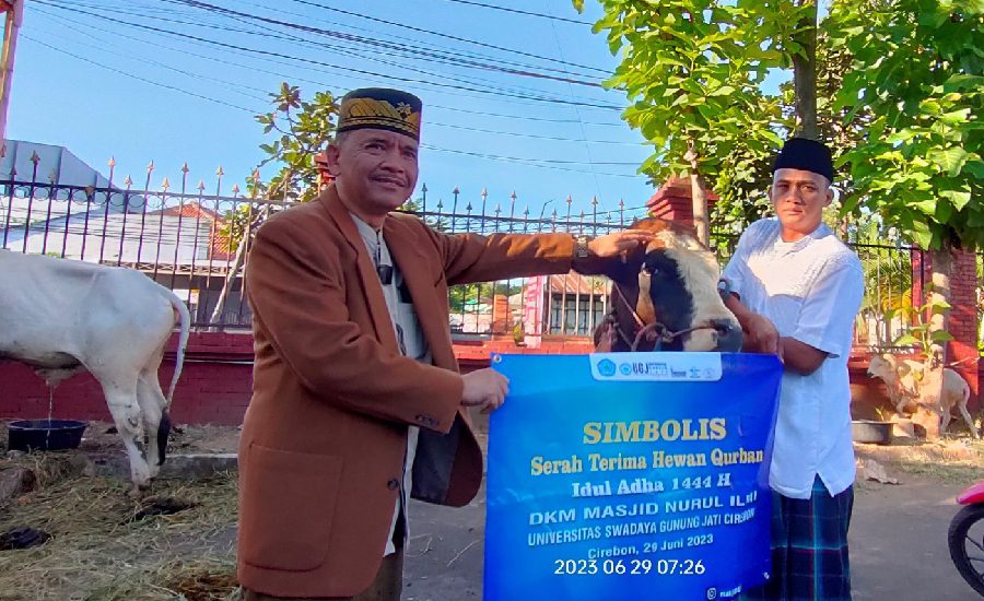 UGJ Cirebon Kurban Tiga Sapi dan 15 Kambing
