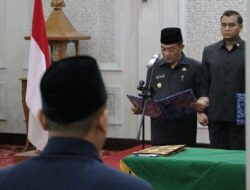 Wali Kota Cirebon Lantik 59 Pejabat Eselon III dan IV