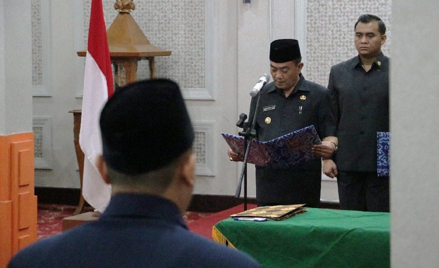 Wali Kota Cirebon Lantik 59 Pejabat Eselon III dan IV