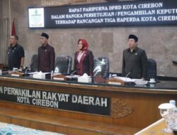 Rapat Paripurna DPRD Kota Cirebon, Setujui Tiga Raperda Jadi Perda