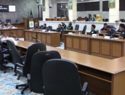 DPRD Kota Cirebon Terima Aspirasi KBOCR Soal BLT BBM