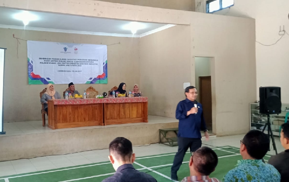 Herman Khaeron bersama Kementerian Investasi Sosialisasikan Perizinan OSS
