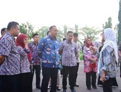 Kunjungi Sport Centre Indramayu, Bupati Nina akan Tata Ulang PKL