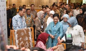 Batik Complongan Indramayu Terpilih Jadi Ikon GBN 2023