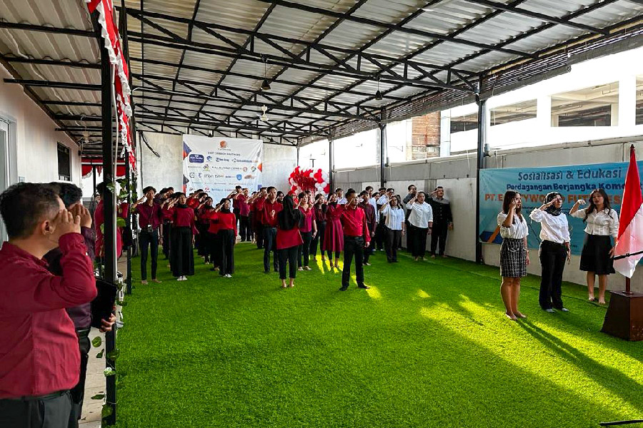 EWF Cirebon Junjung Tinggi Nilai Kebangsaan yang Berani dan Kuat