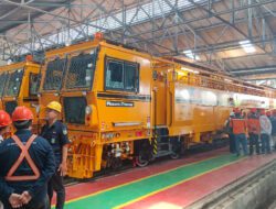 Daop 3 Cirebon bersama Balai Yasa Mekanik Beri Edukasi Perkeretaapian